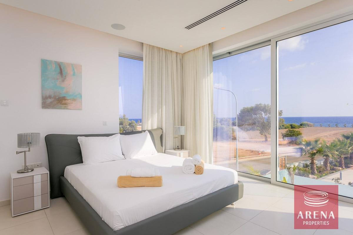 30-3-BED-VILLA-IN-AYIA-NAPA-7057-1