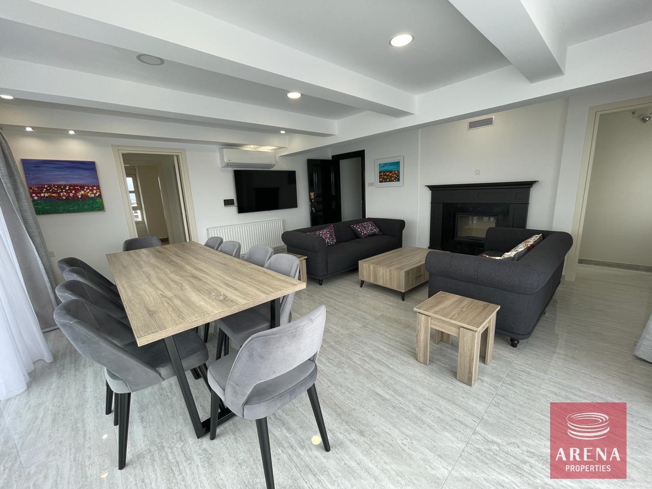 30-4-BED-DUPLEX-7774-1