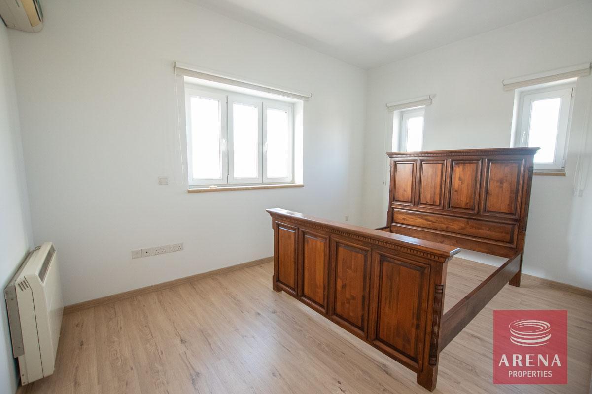 30-HOUSE-FOR-SALE-paralimni-4252-2