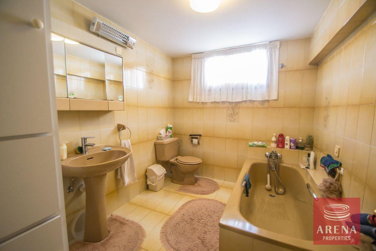 30-VILLA-IN-FANEROMENY-3803