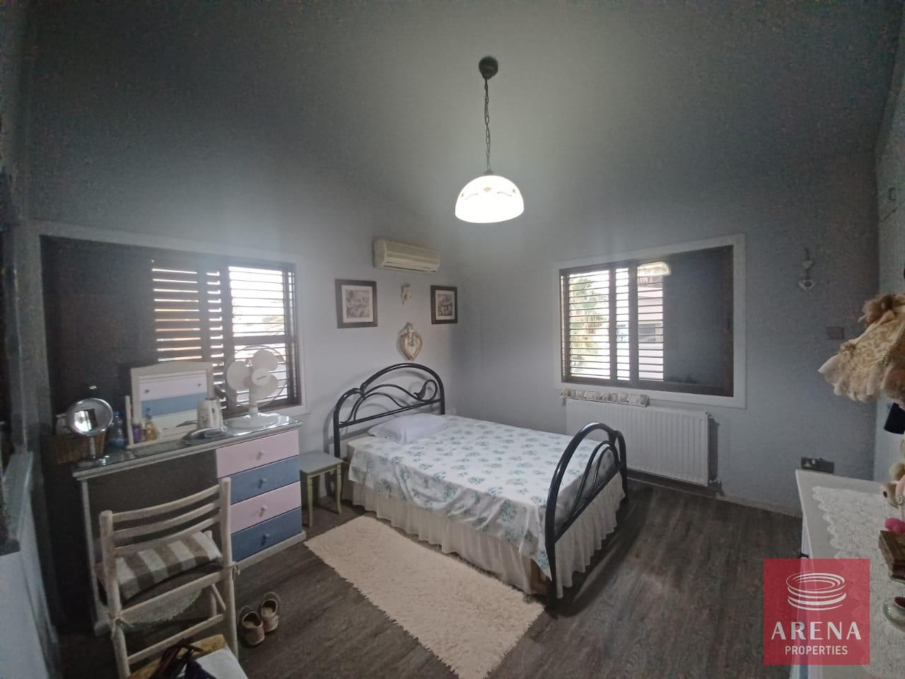 31-3-BED-VILLA-IN-PYLA-7456