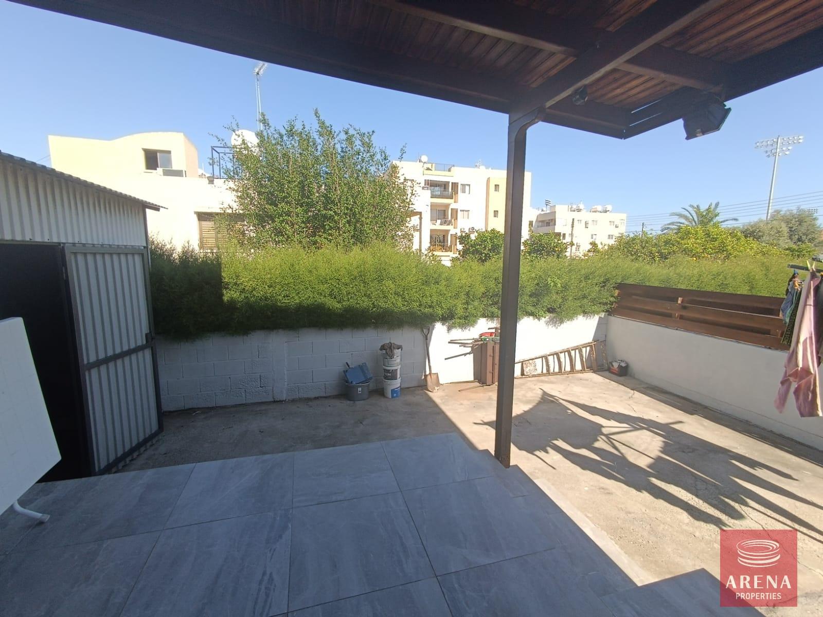 31-4-BED-HOUSE-IN-LARNACA-8013-4
