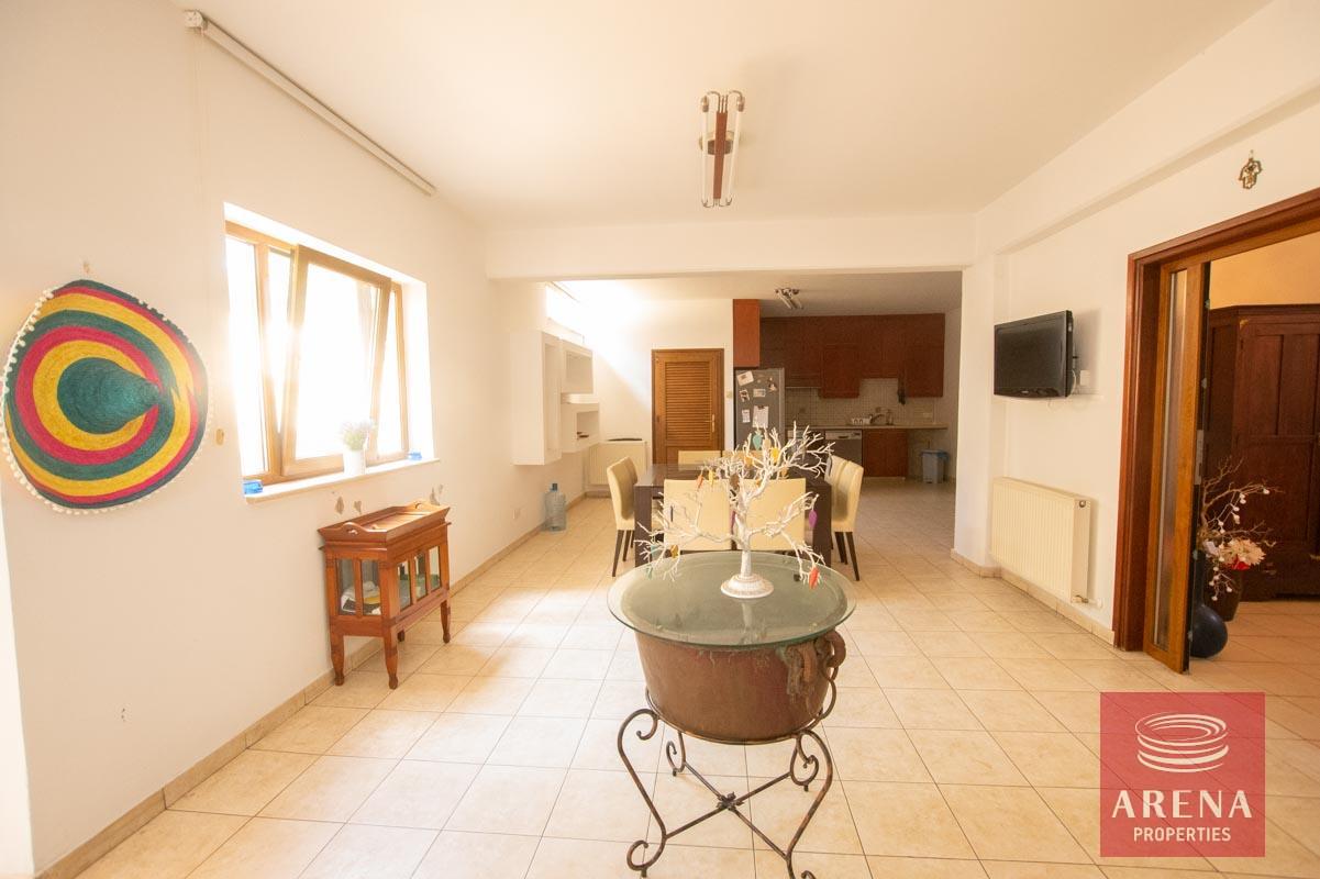 31-5-BED-villa-in-derynia-5777-4