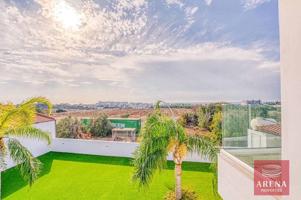 31-7-BED-VILLA-AYIA-NAPA-8418