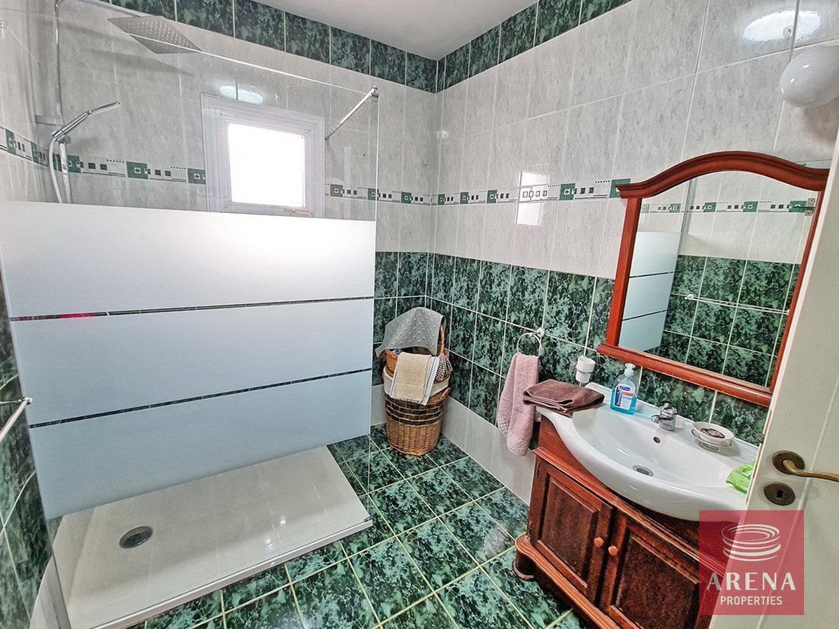 32-4-BED-BUNGALOW-PARALIMNI-8979