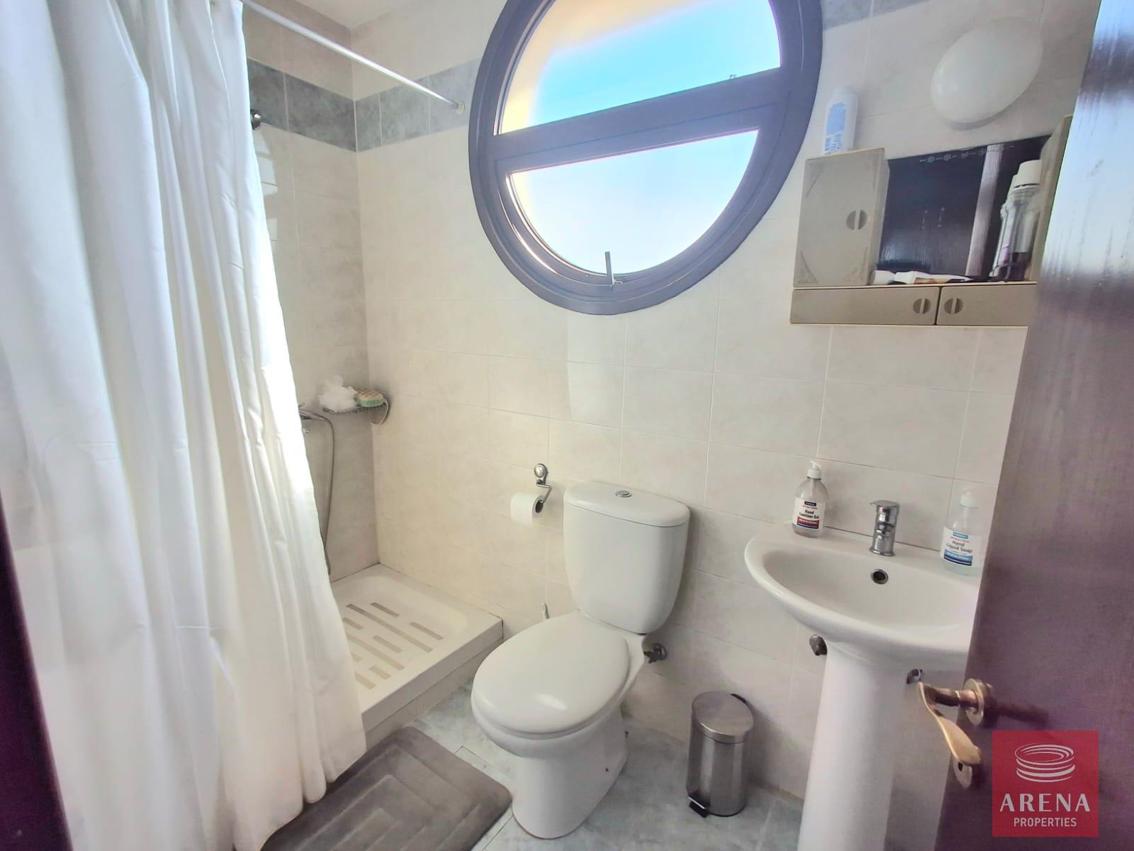 32-5-BED-VILLA-KRASAS-9152