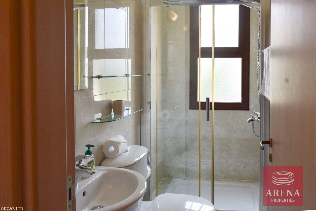 32-FRONT-LINE-VILLA-2