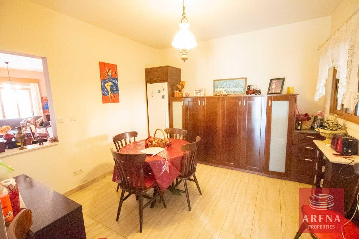 35-5-bed-villa-in-Pervolia-6045-1