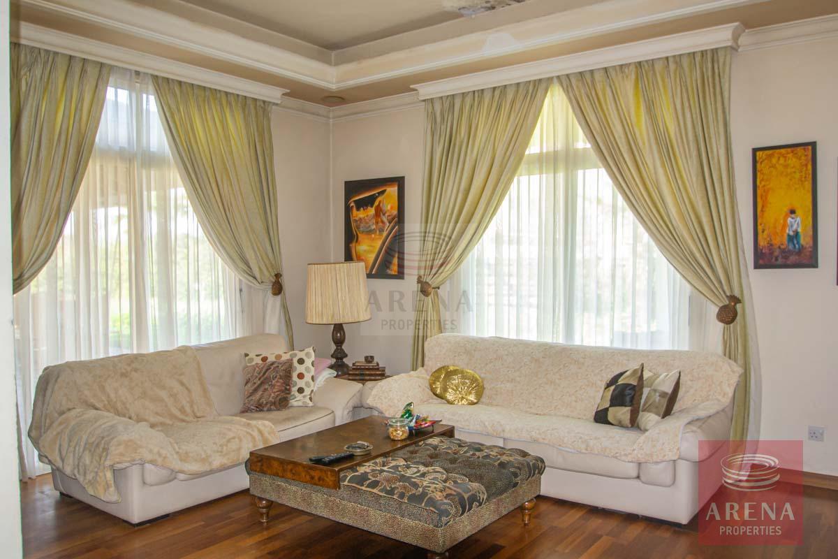 35-Villa-in-Paralimni-for-sale-5123-2