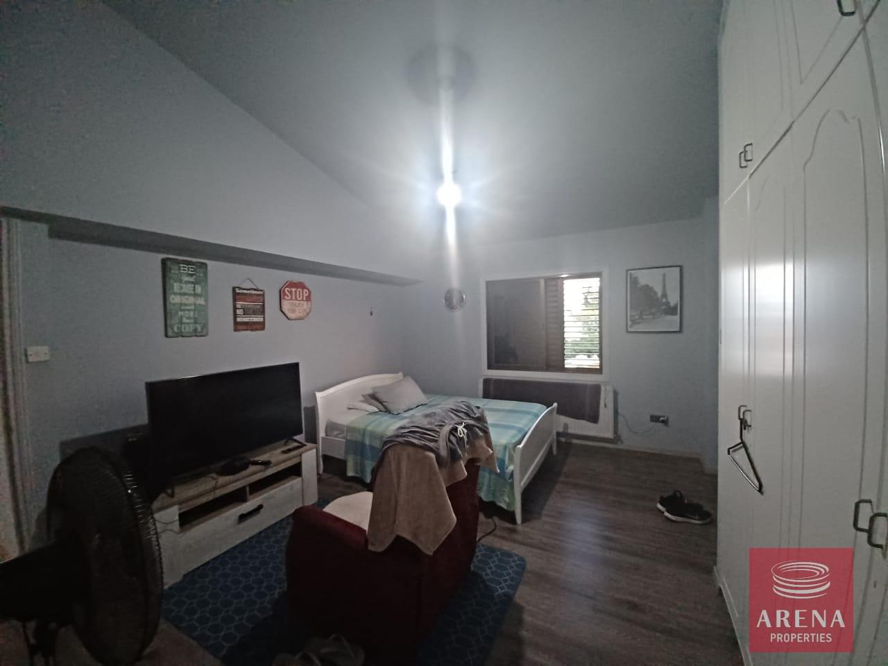 36-3-BED-VILLA-IN-PYLA-7456