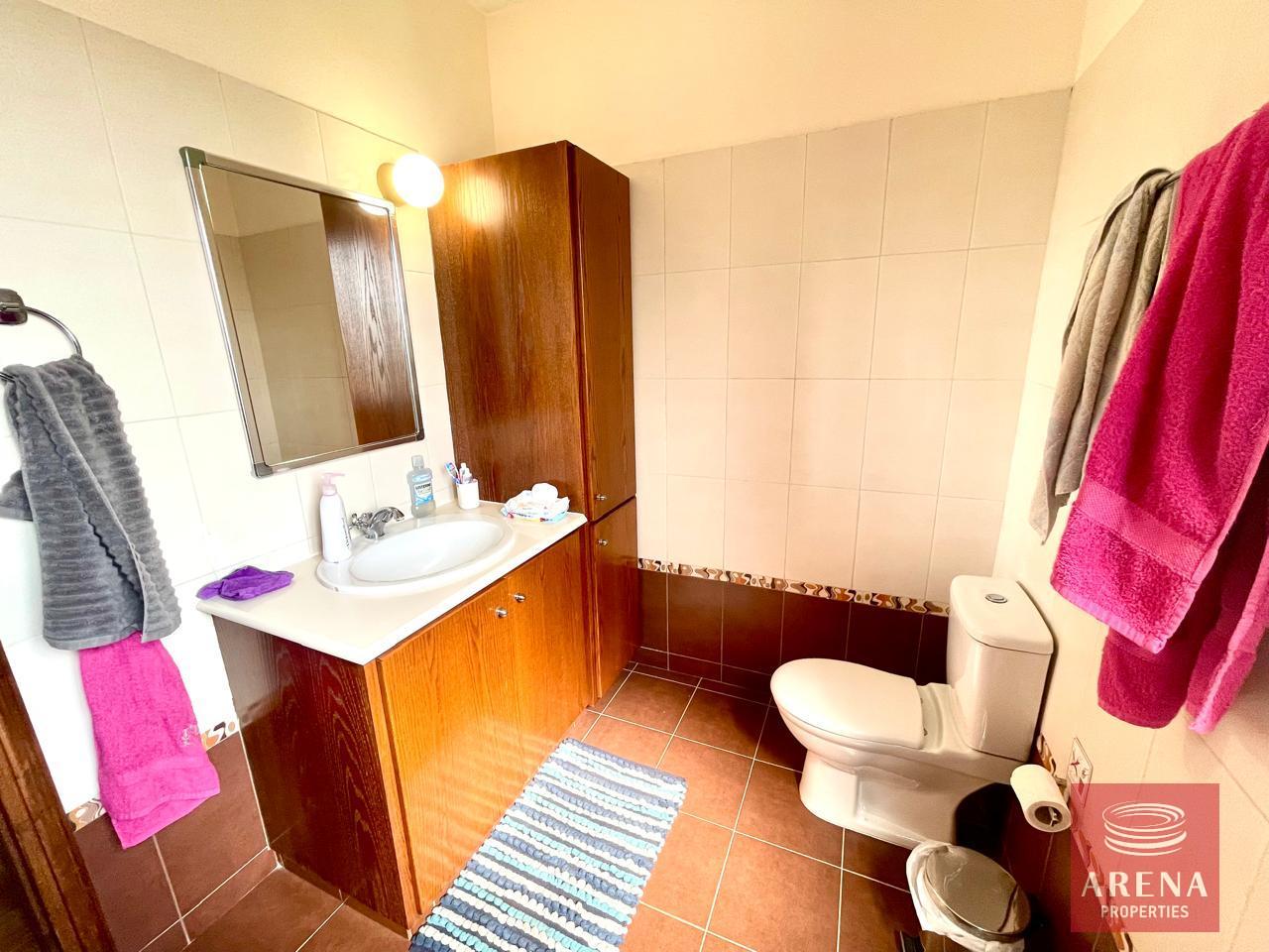 36-4-BED-VILLA-IN-KITI-8754