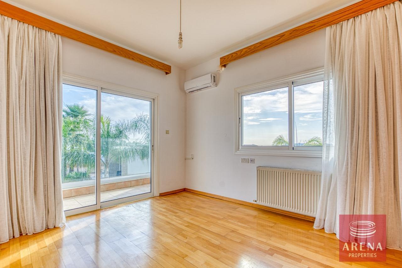 36-7-BED-VILLA-AYIA-NAPA-8418