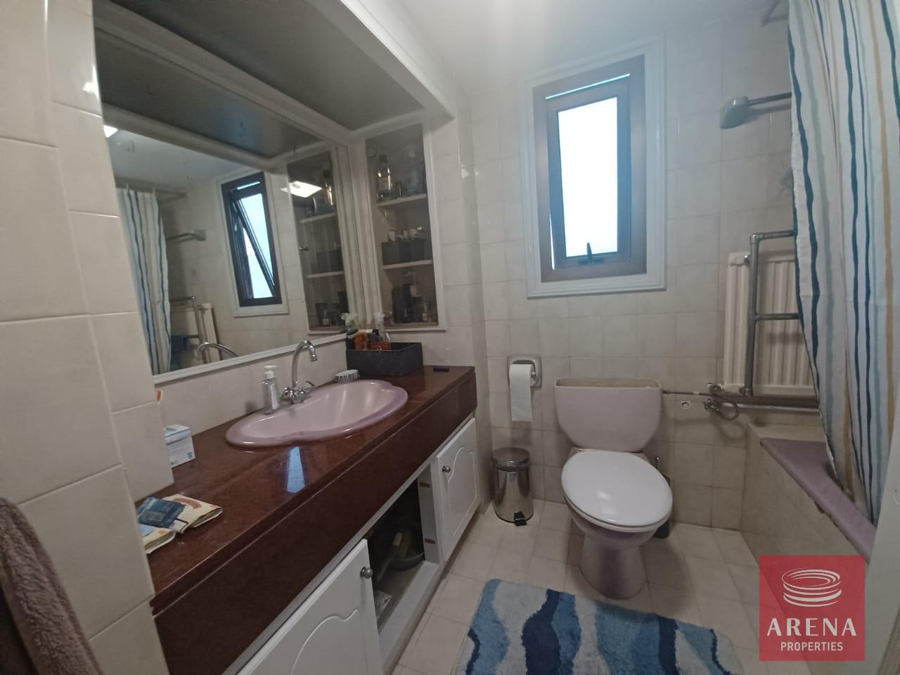 37-3-BED-VILLA-IN-PYLA-7456