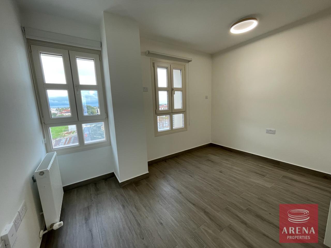 37-4-BED-DUPLEX-7774-1