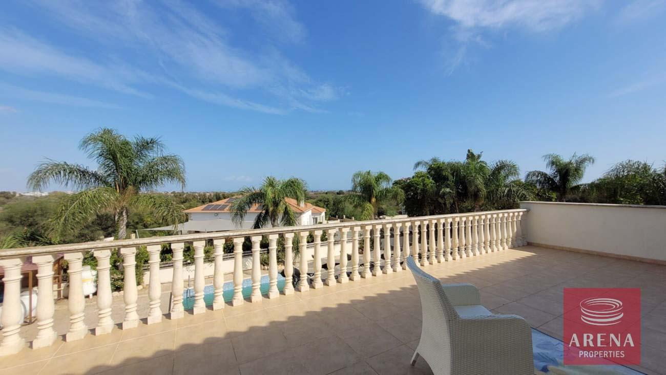 37-5-Bed-villa-in-Paralimni-5841-1