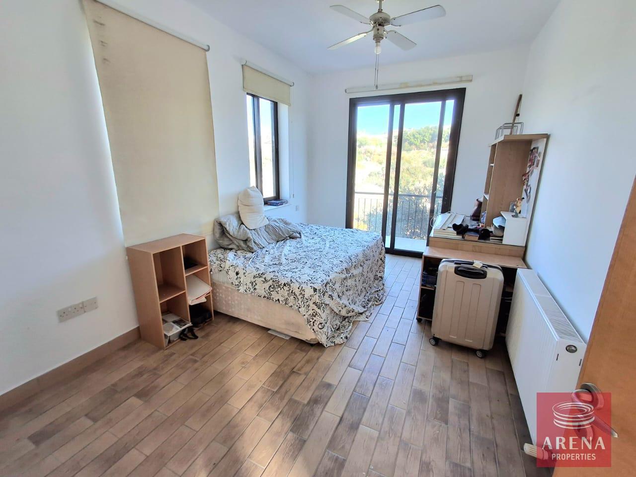 37-7-BED-VILLA-KALAVASSOS-9083