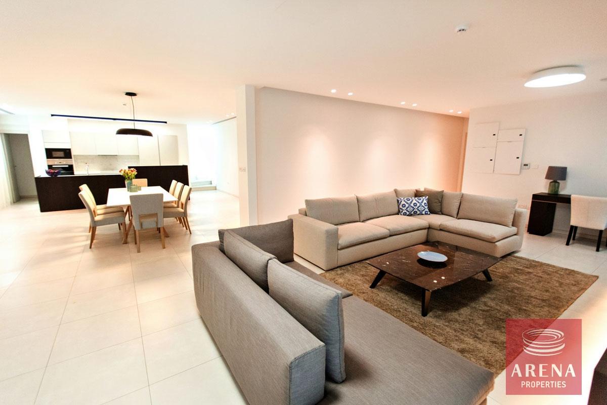 39-4-BED-VILLA-FOR-SALE-IN-AYIA-NAPA-7051-2