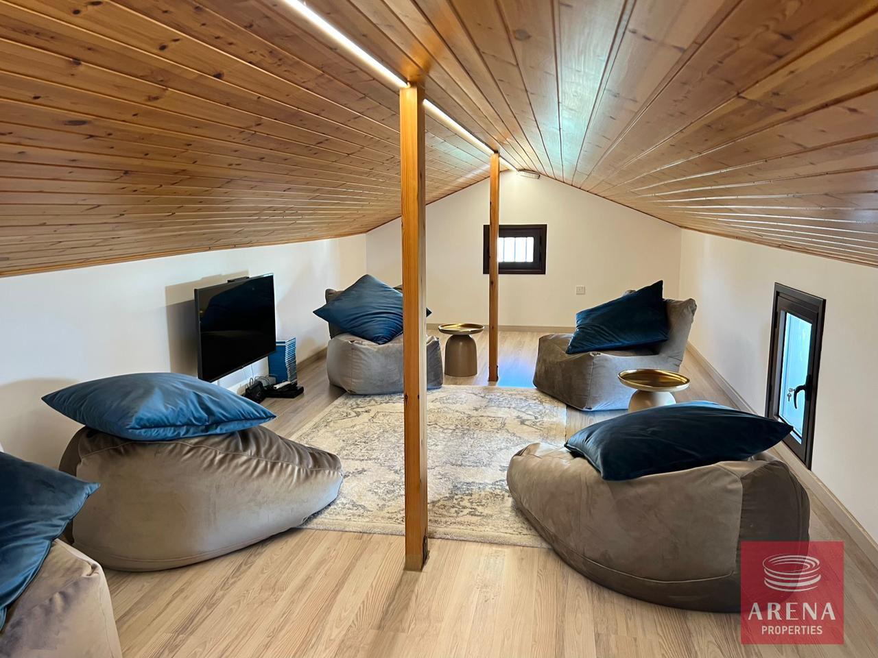 39-villa-in-ayia-thekla-8110