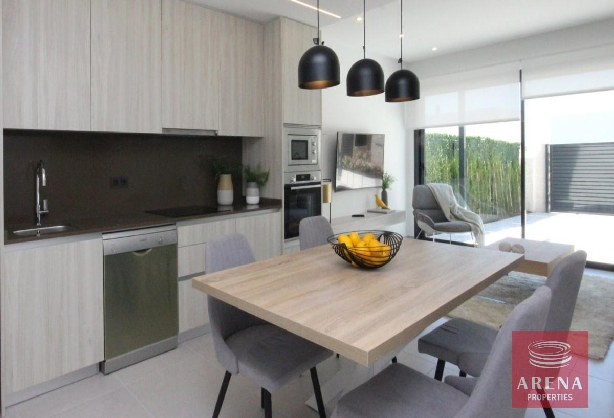 4-1-Bungalow-frenaros-3-bed-5217