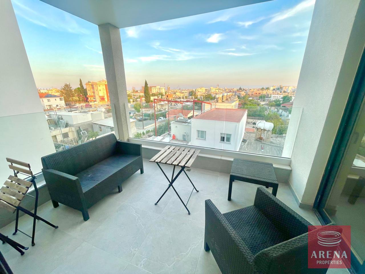 4-2-BED-APT-ARADIPPOU-8661-1