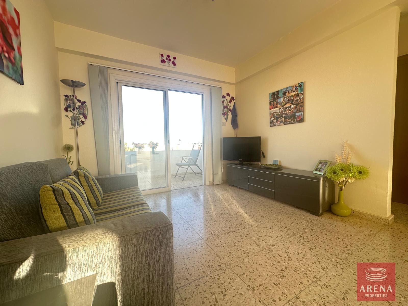 4-2-BED-APT-IN-PARALIMNI-8674