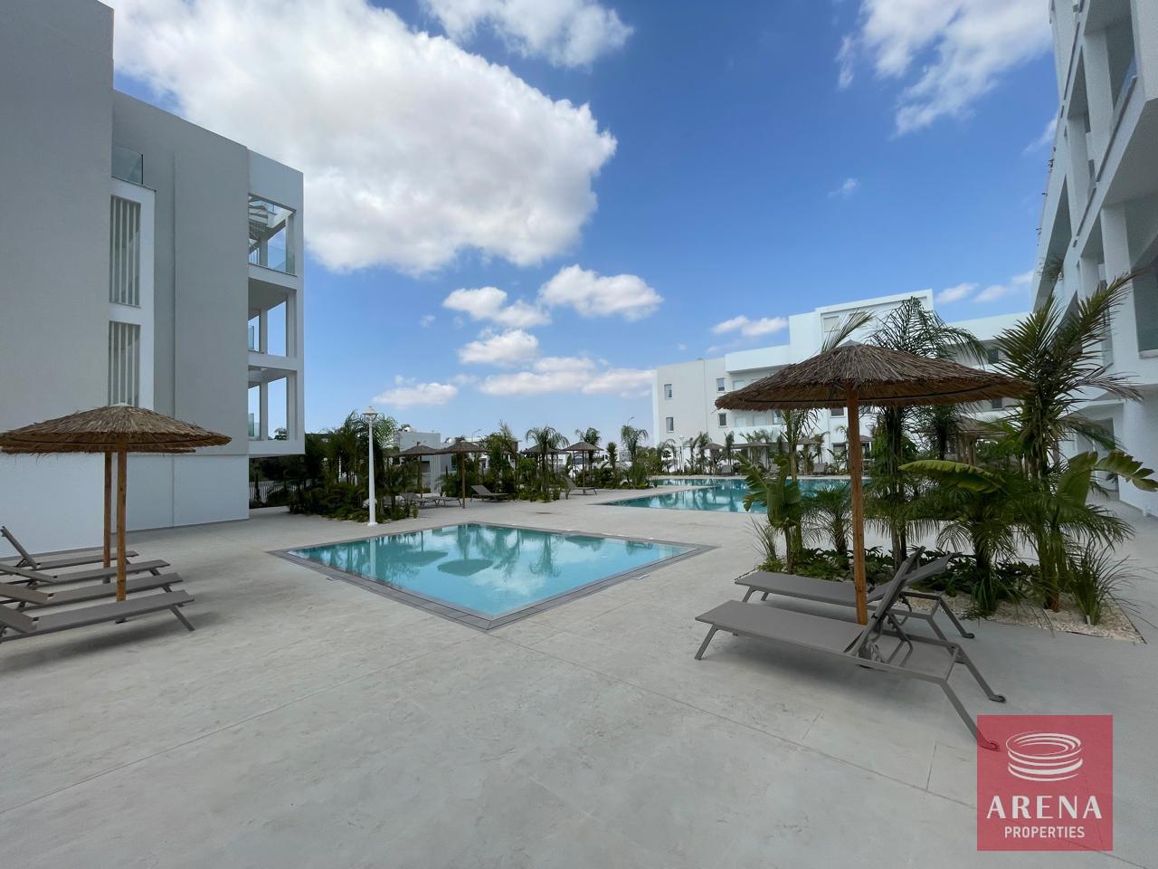 4-2-BED-APT-PARALIMNI-8455