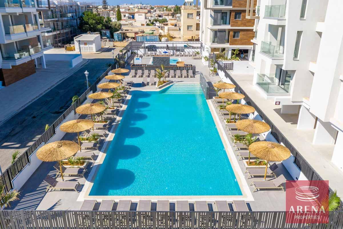 4-2-BED-APT-PARALIMNI-8770