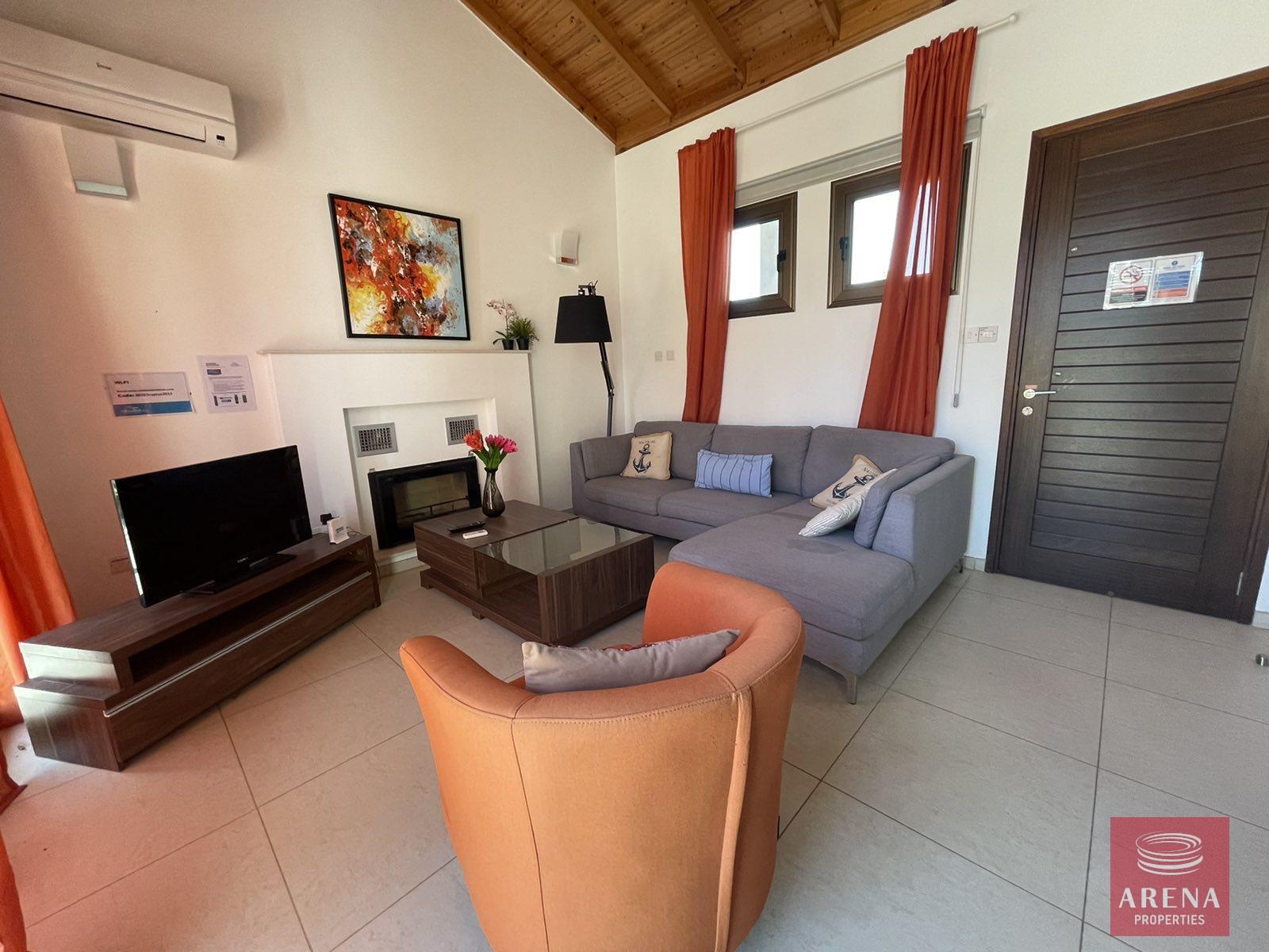 4-2-BED-BUNGALOW-IN-AYIA-THEKLA-7258