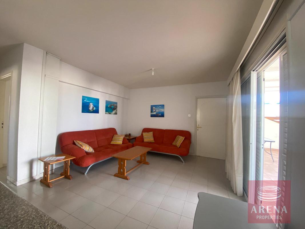 4-2-BED-FLAT-IN-kapparis-6751-2