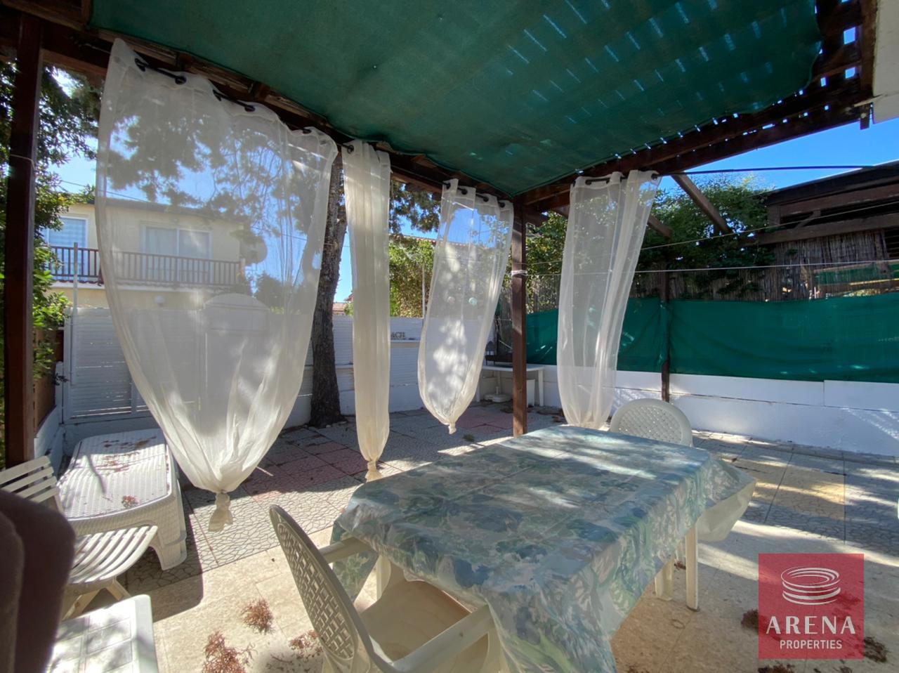 4-2-BED-HOUSE-IN-PERVOLIA-8986