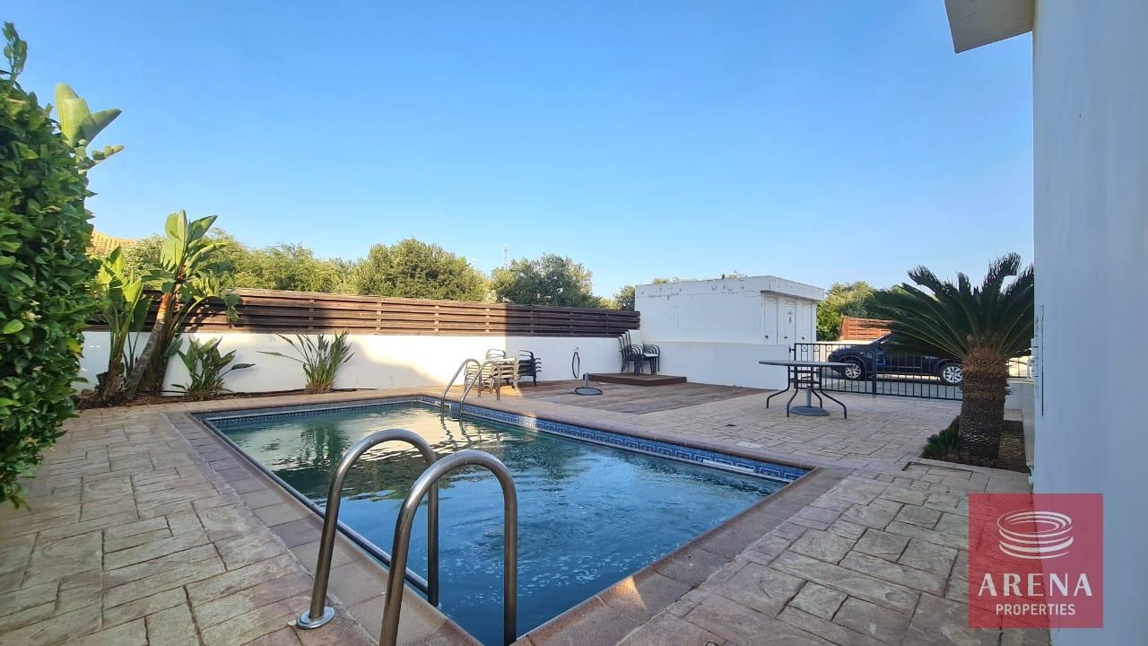 4-2-BED-VILLA-IN-PERNERA-6563-1