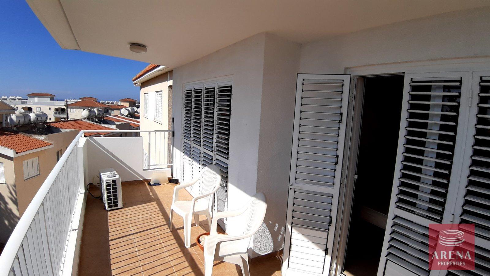 4-2-bed-apt-for-rent-in-paralimni-5709