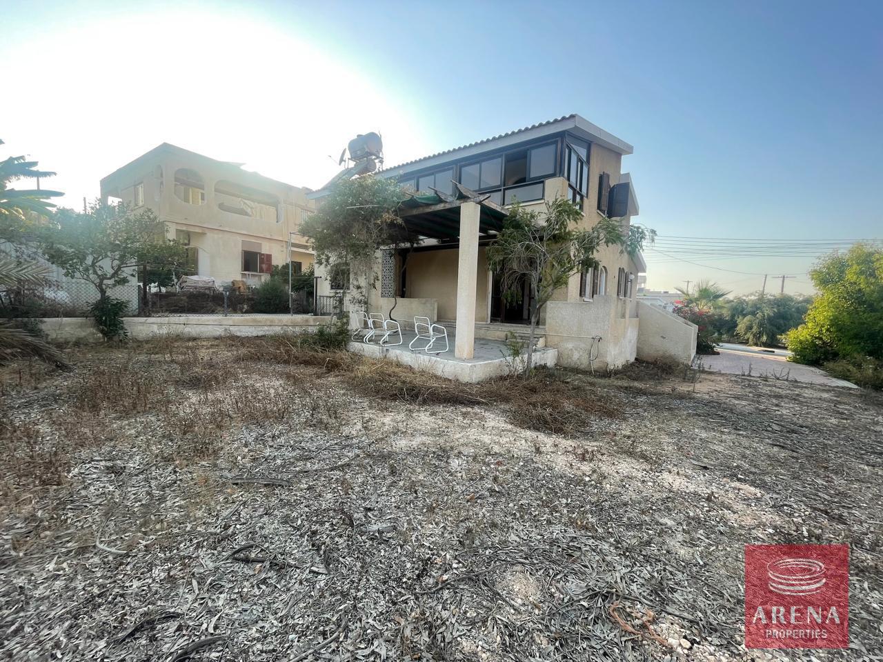 4-3-BED-HOUSE-ORMIDIA-8377