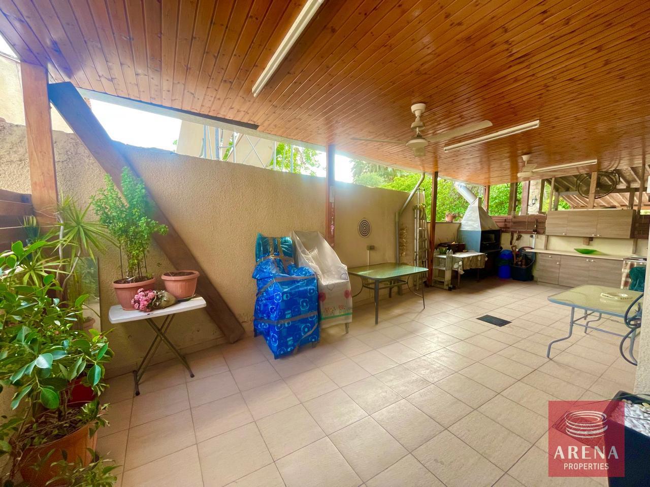 4-3-BED-TH-IN-SOTIROS-8141