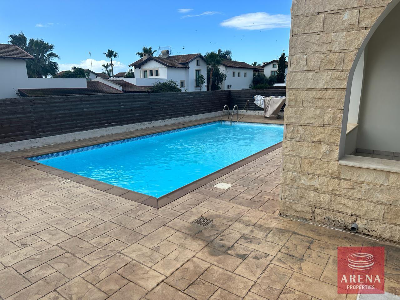 4-3-BED-VILLA-AYIA-THEKLA-7934-1