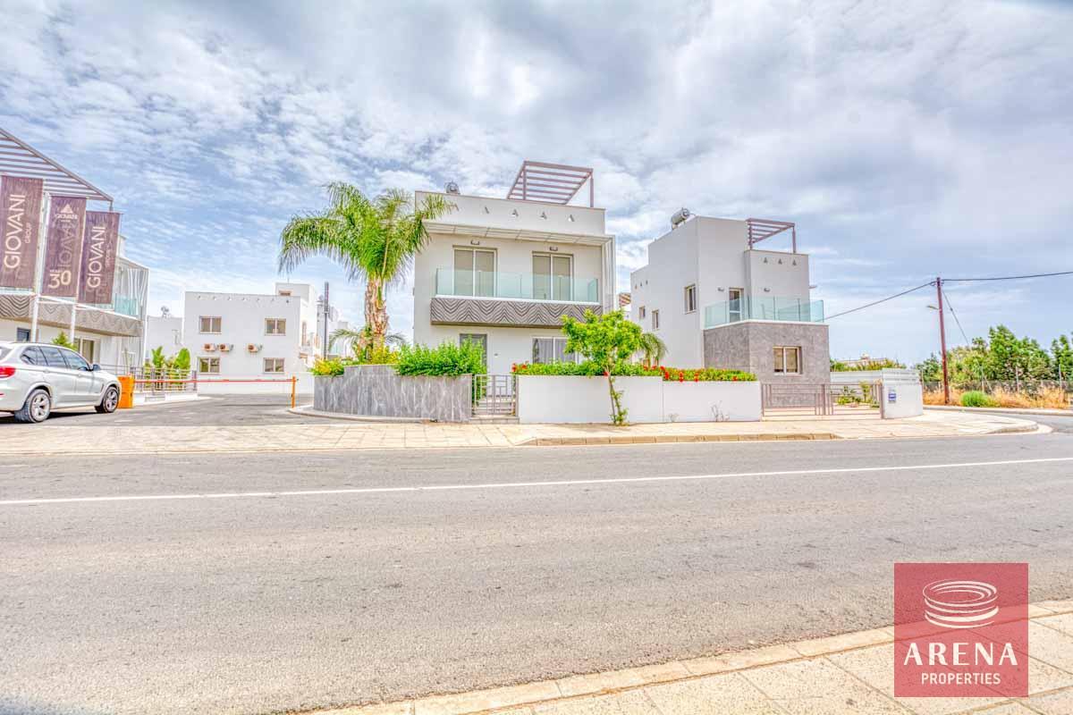 4-3-BED-VILLA-IN-AYIA-NAPA-6134