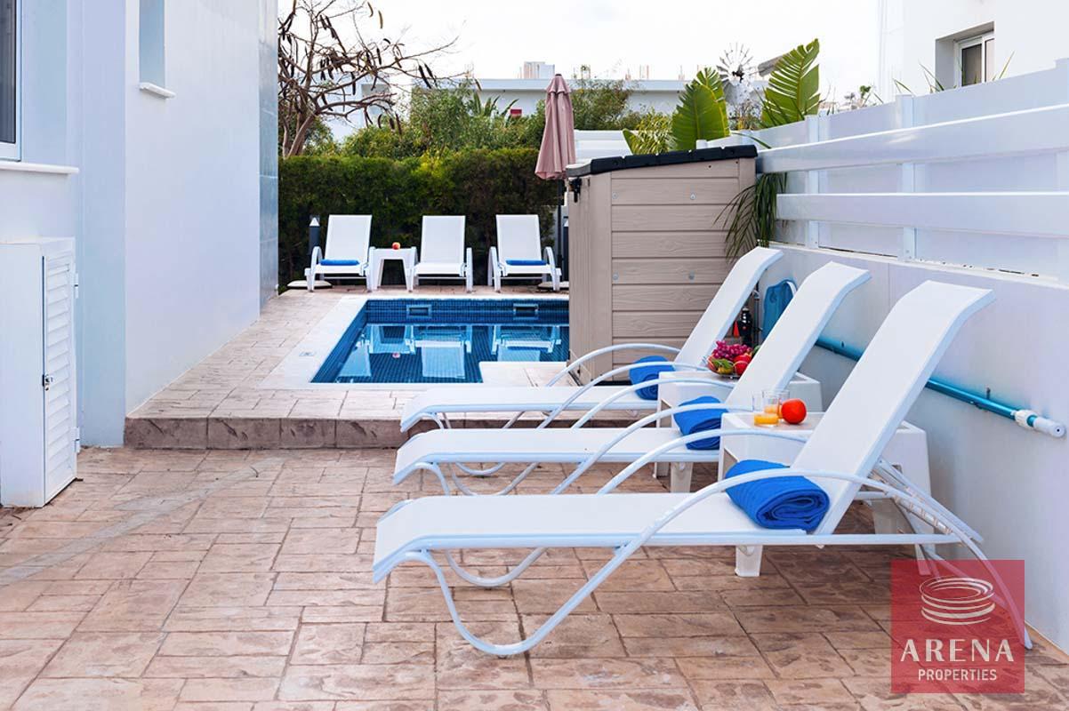 4-3-BED-VILLA-IN-AYIA-NAPA-6902