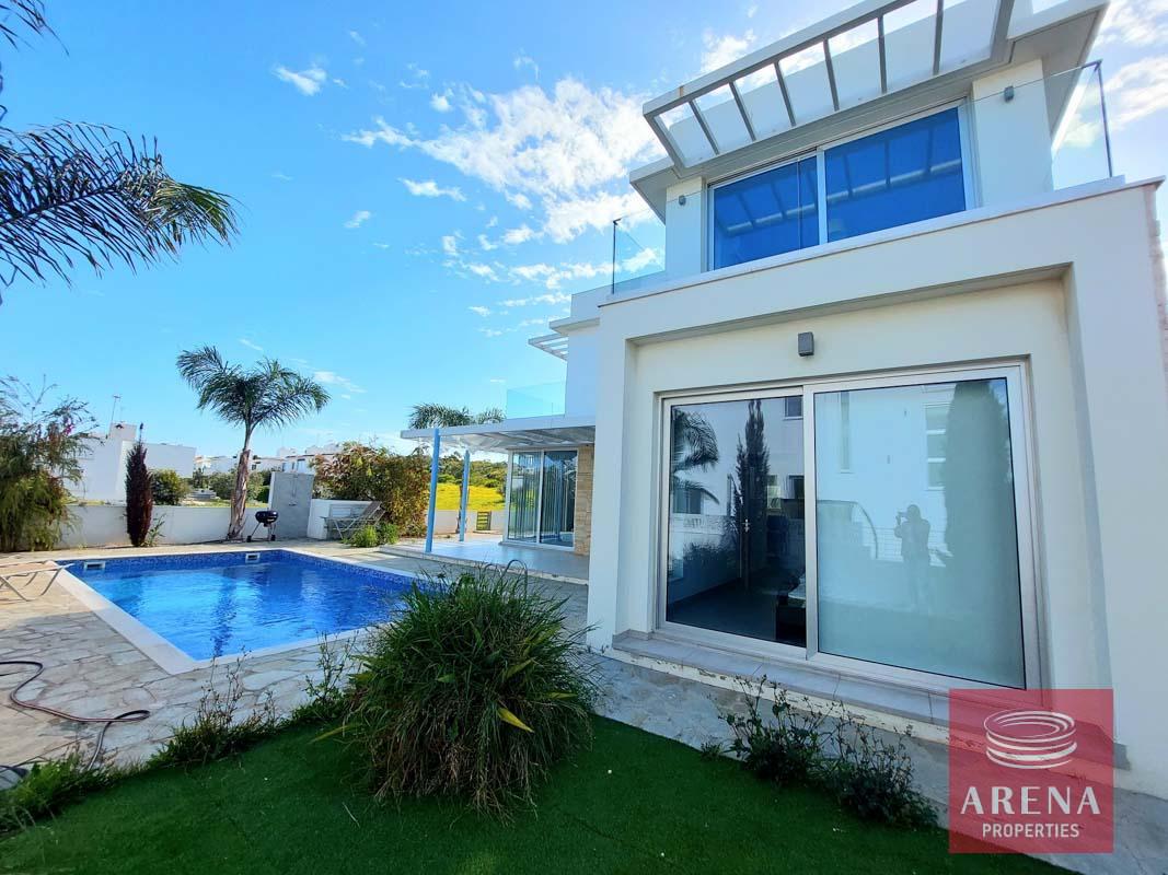 4-3-BED-VILLA-IN-PROTARAS-7271-1