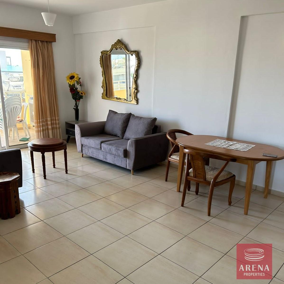 4-3-bed-apt-for-rent-in-larnaca-6804