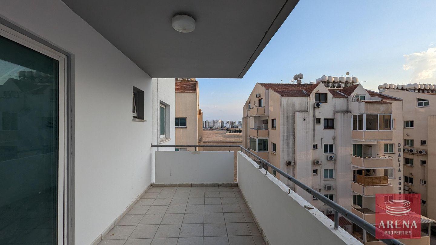 4-3-bed-apt-makenzy-8773