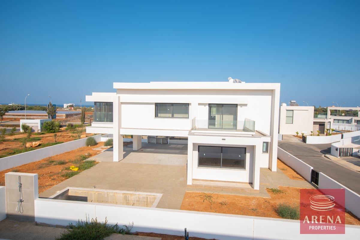 4-3-bed-new-villa-in-Pernera-5781-2