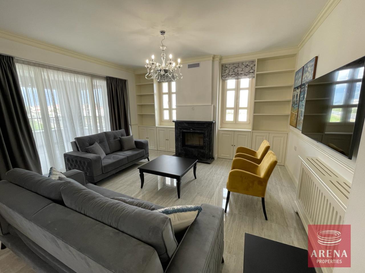 4-4-BED-DUPLEX-7774-1