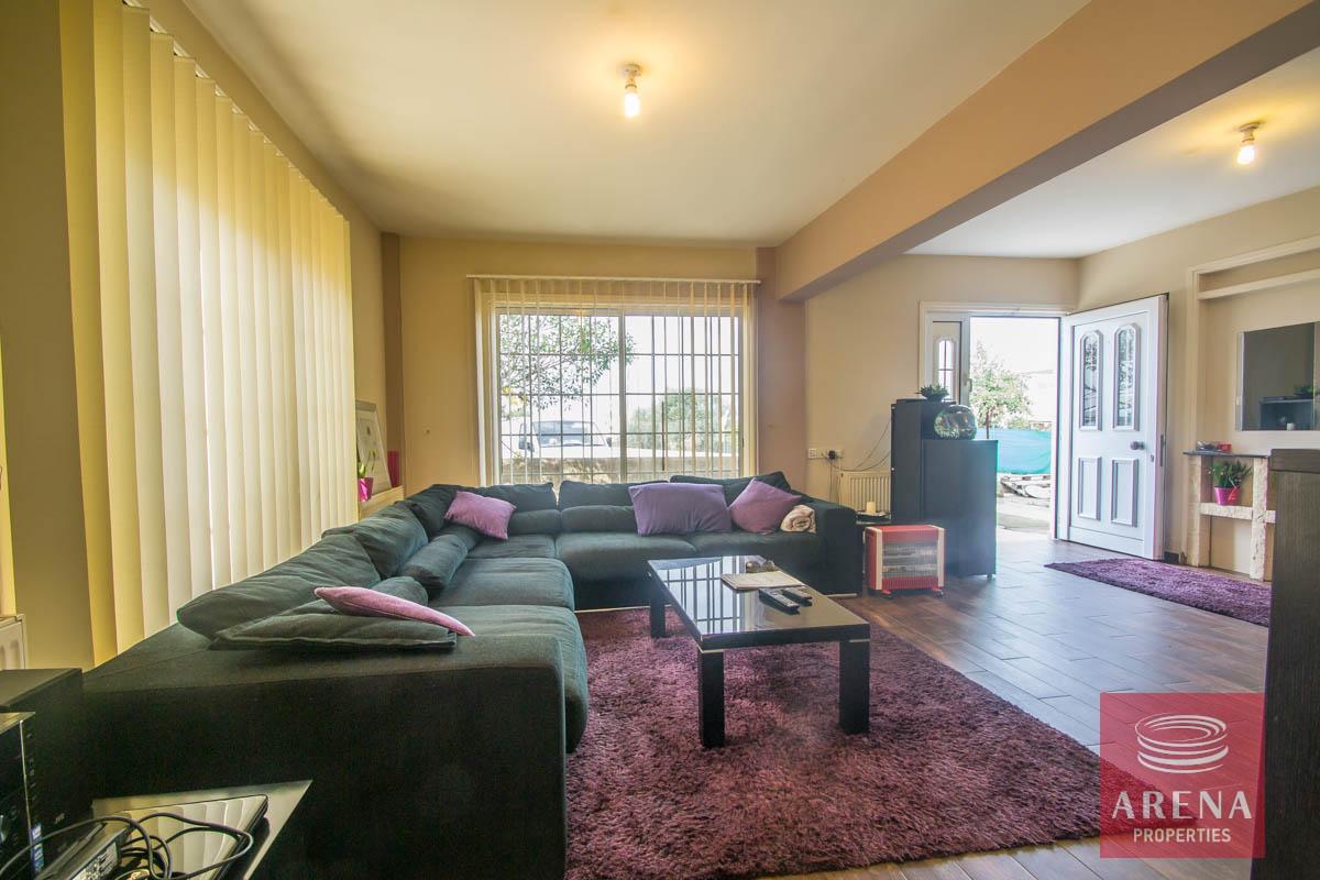 4-4-Bed-Townhouse-in-Paralimni-4108-1