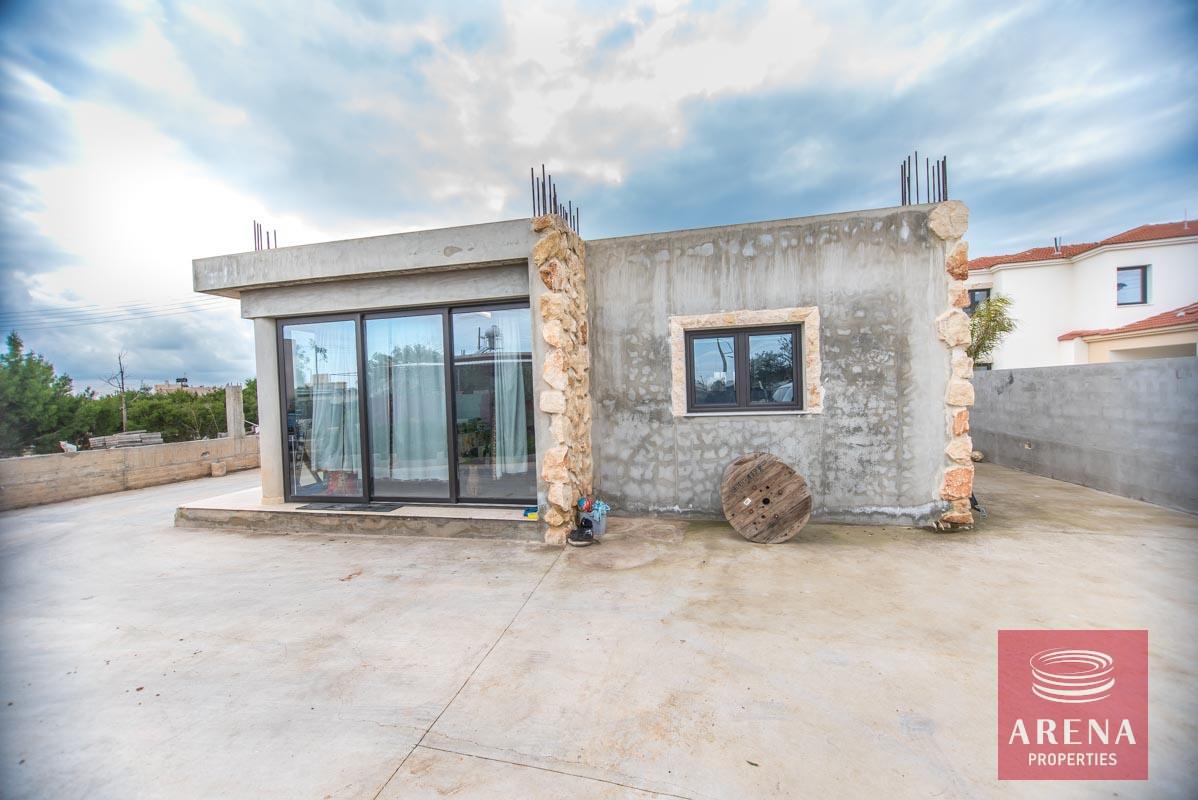 4-4-bed-bungalow-for-sale-in-sotira