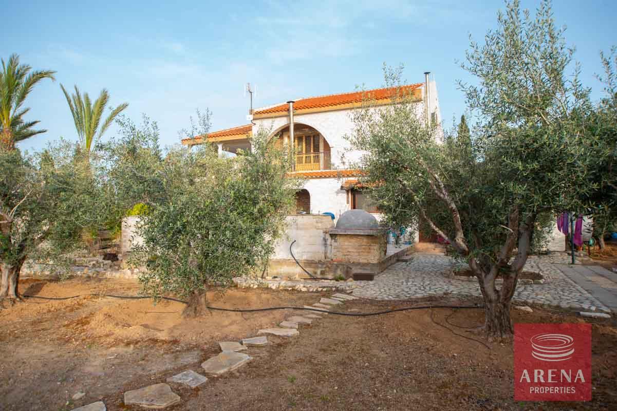 4-5-bed-villa-in-Pervolia-6045-1