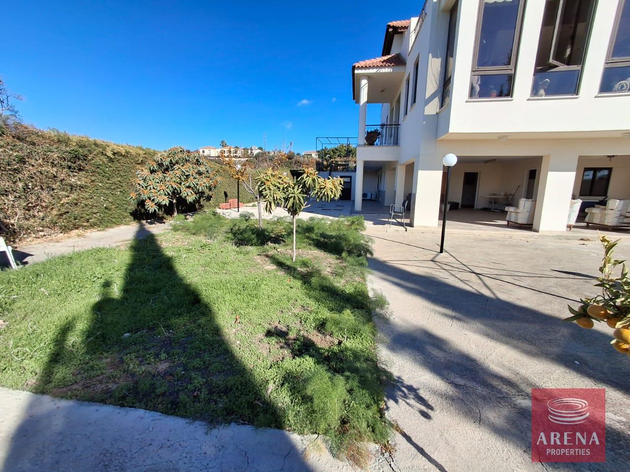 4-7-BED-VILLA-KALAVASSOS-9083