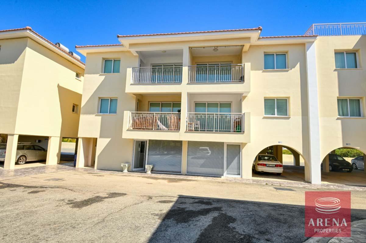 4-APT-IN-KAPPARIS-6055-1