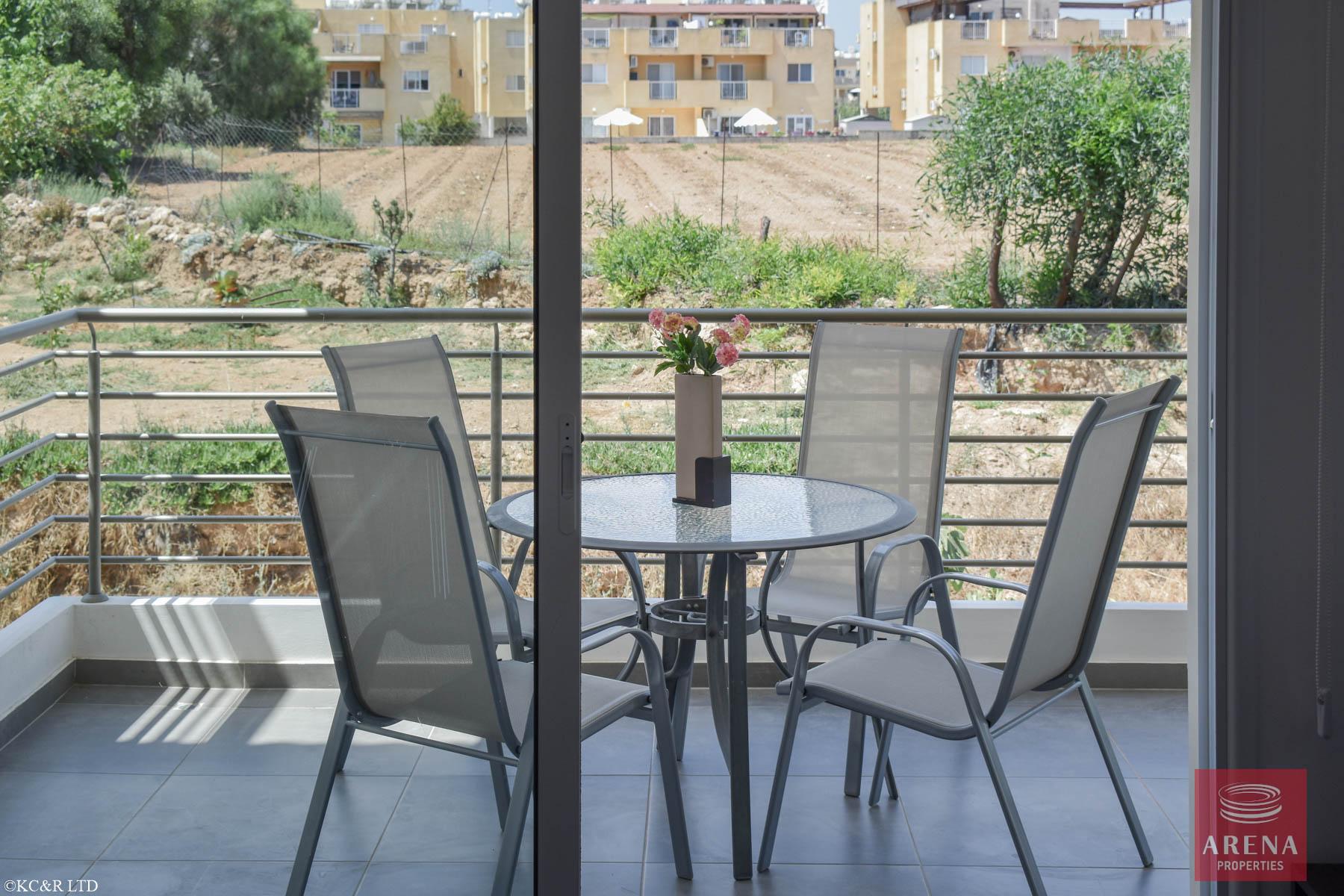 4-APT-KAPPARIS-5385-2