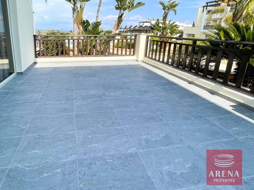 4-APT-KAPPARIS-6088-2