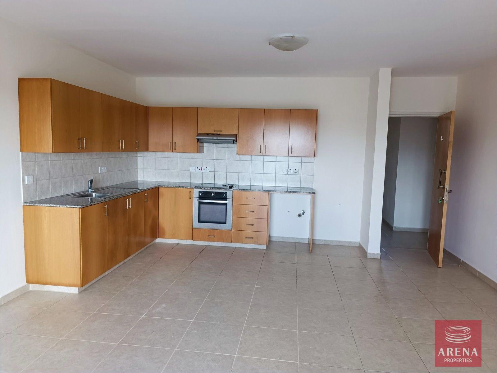 4-FLAT-IN-DERYNIA-6452